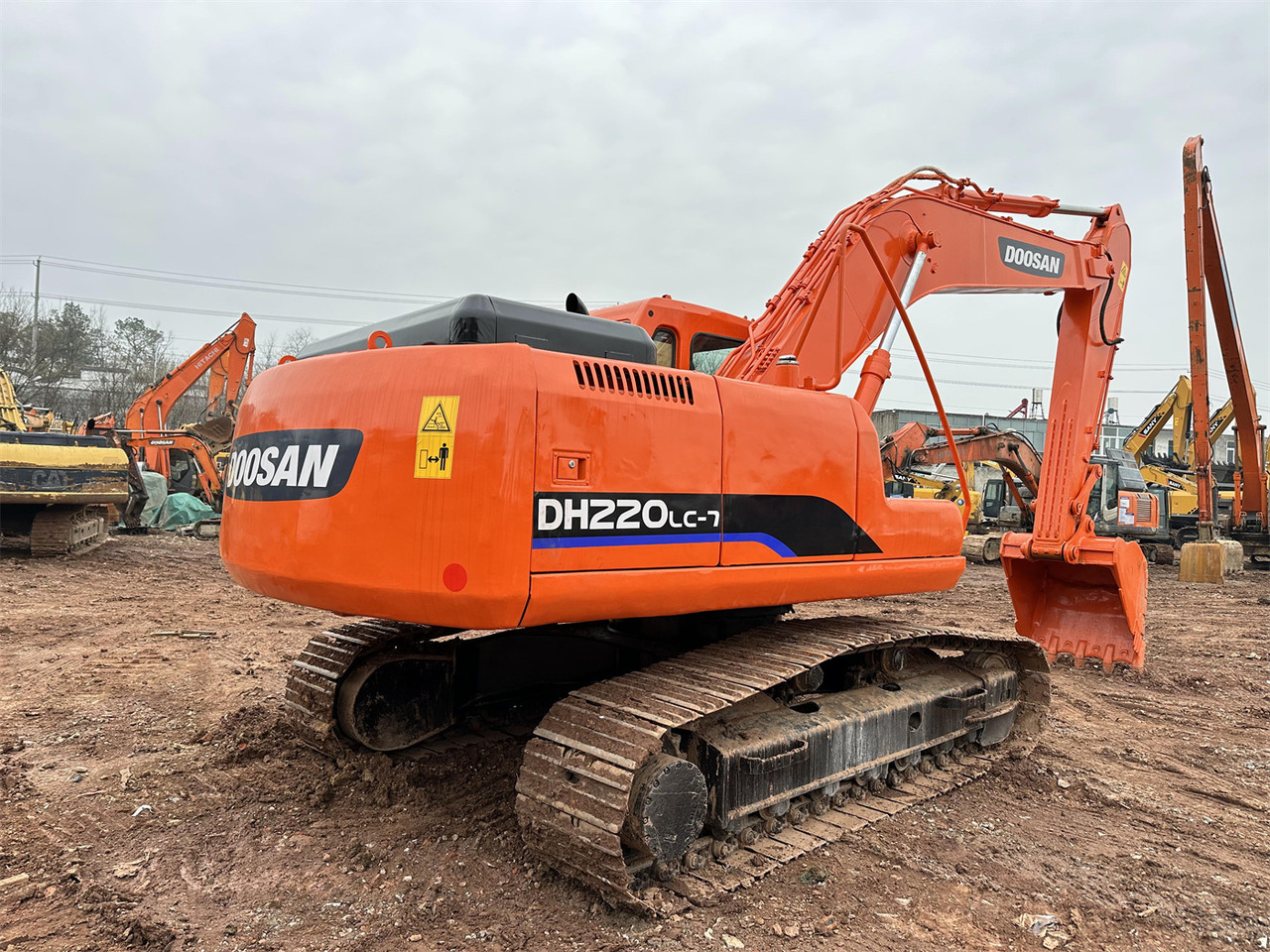 DOOSAN DH220 - Багер гасеничар: слика 5 DOOSAN DH220 - Багер гасеничар: слика 5