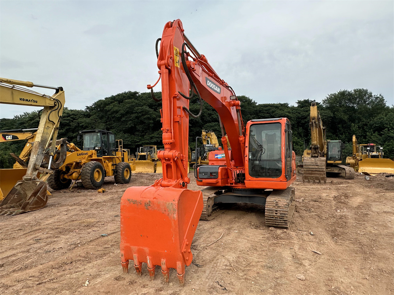 Багер гасеничар DOOSAN DX120: слика 7