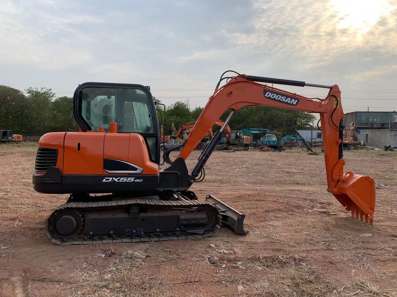 DOOSAN DX55 excavator - Багер: слика 4 DOOSAN DX55 excavator - Багер: слика 4
