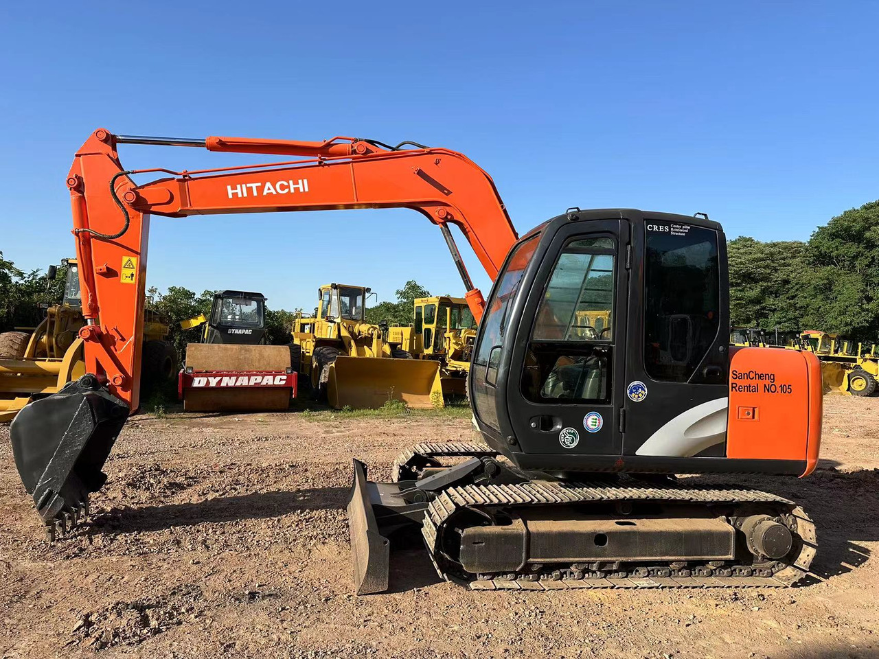 HITACHI ZAXIS ZX70 - Мини багер: слика 1 HITACHI ZAXIS ZX70 - Мини багер: слика 1