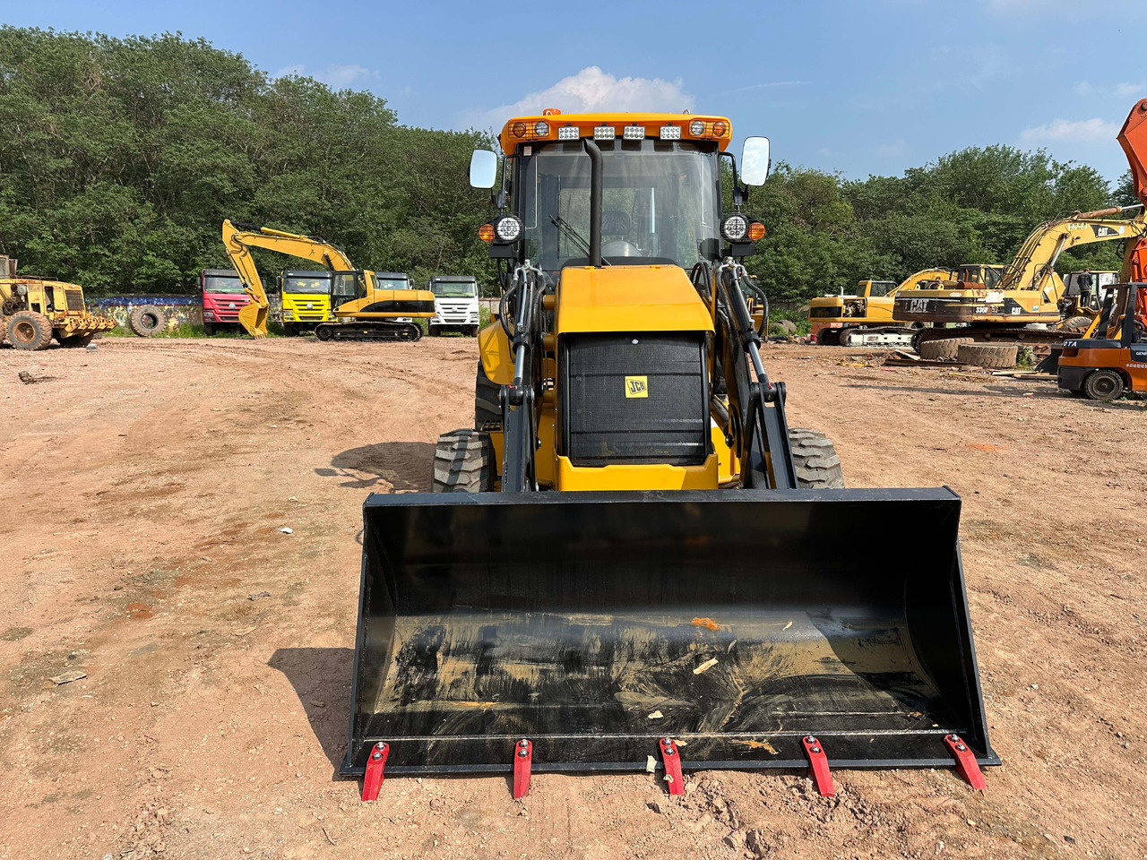 JCB 3CX - Ровокопач: слика 4 JCB 3CX - Ровокопач: слика 4