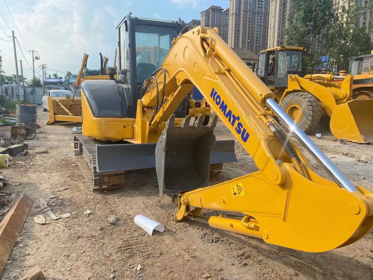 KOMATSU PC55MR - Мини багер: слика 5 KOMATSU PC55MR - Мини багер: слика 5