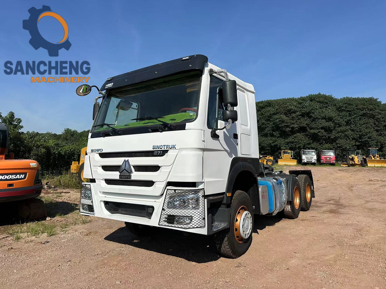 SINOTRUK HOWO Truck Head 371hp 6x4 - Камион влекач: слика 1 SINOTRUK HOWO Truck Head 371hp 6x4 - Камион влекач: слика 1