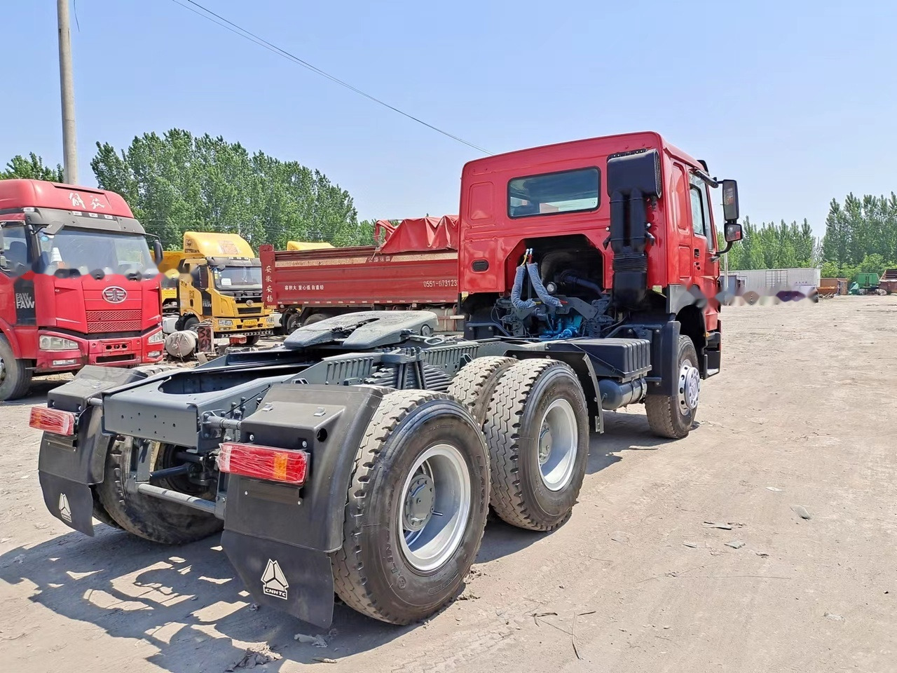 SINOTRUK Howo tractor unit 420hp 6x4 - Камион влекач: слика 4 SINOTRUK Howo tractor unit 420hp 6x4 - Камион влекач: слика 4