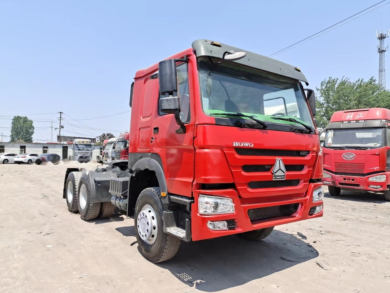 SINOTRUK Howo tractor unit 420hp 6x4 - Камион влекач: слика 2 SINOTRUK Howo tractor unit 420hp 6x4 - Камион влекач: слика 2