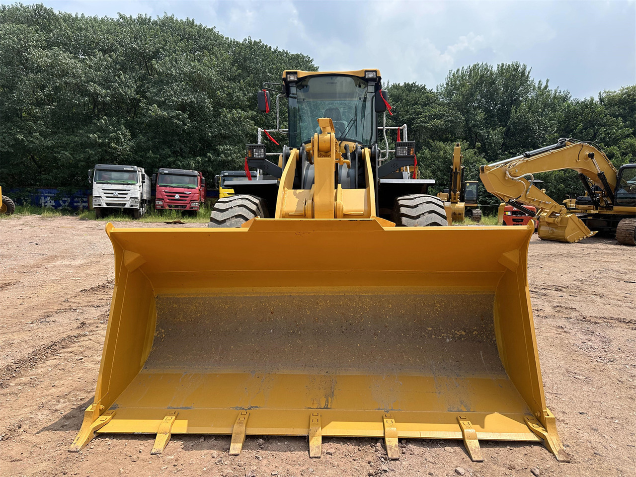 SDLG L956F Wheel loader - Натоварувач на тркала: слика 4 SDLG L956F Wheel loader - Натоварувач на тркала: слика 4