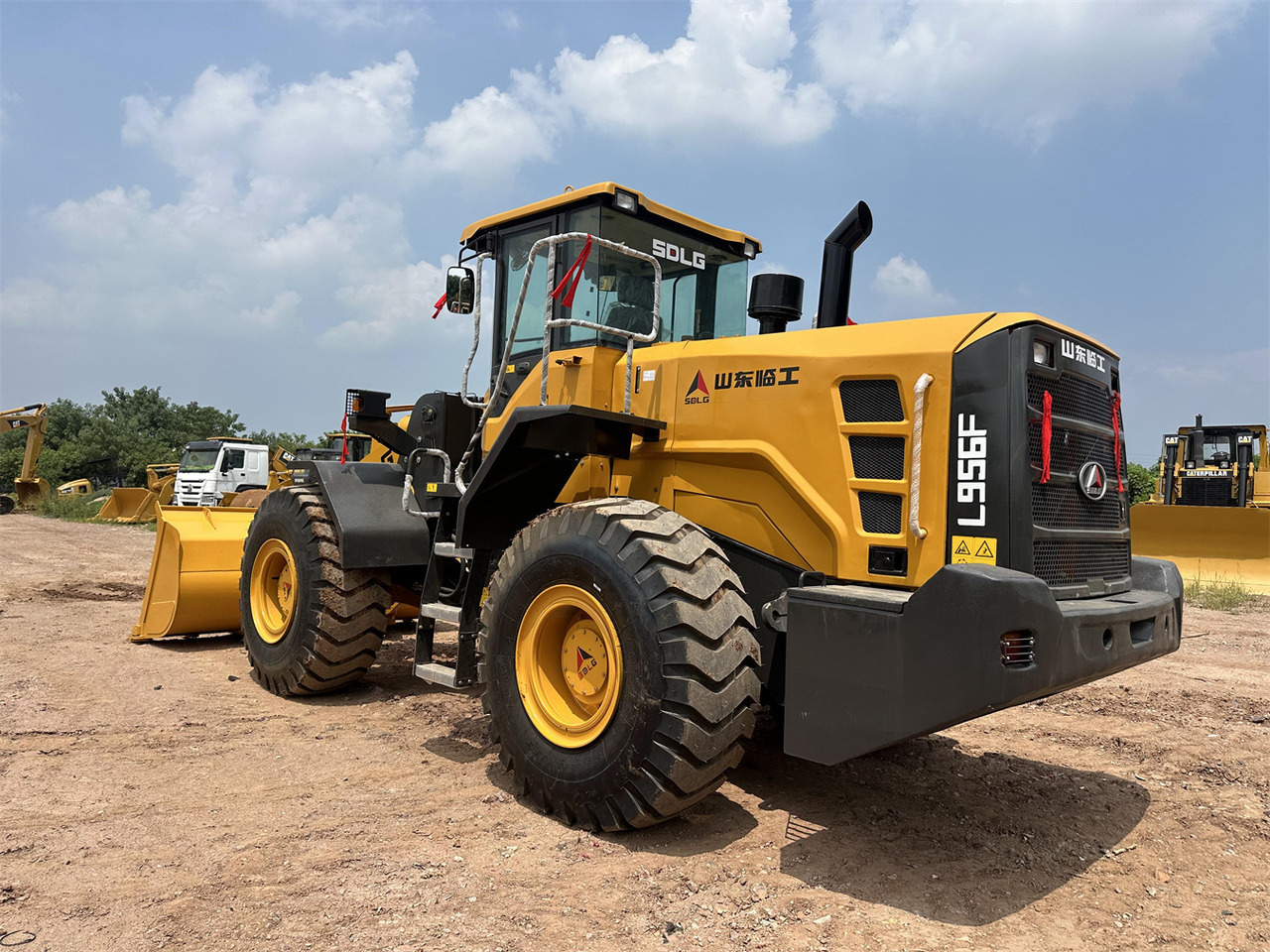 SDLG L956F Wheel loader - Натоварувач на тркала: слика 5 SDLG L956F Wheel loader - Натоварувач на тркала: слика 5