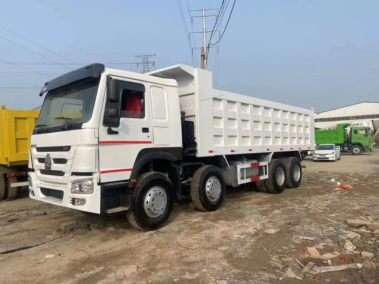 SINOTRUK HOWO 371 Tipper truck - Кипер: слика 1 SINOTRUK HOWO 371 Tipper truck - Кипер: слика 1