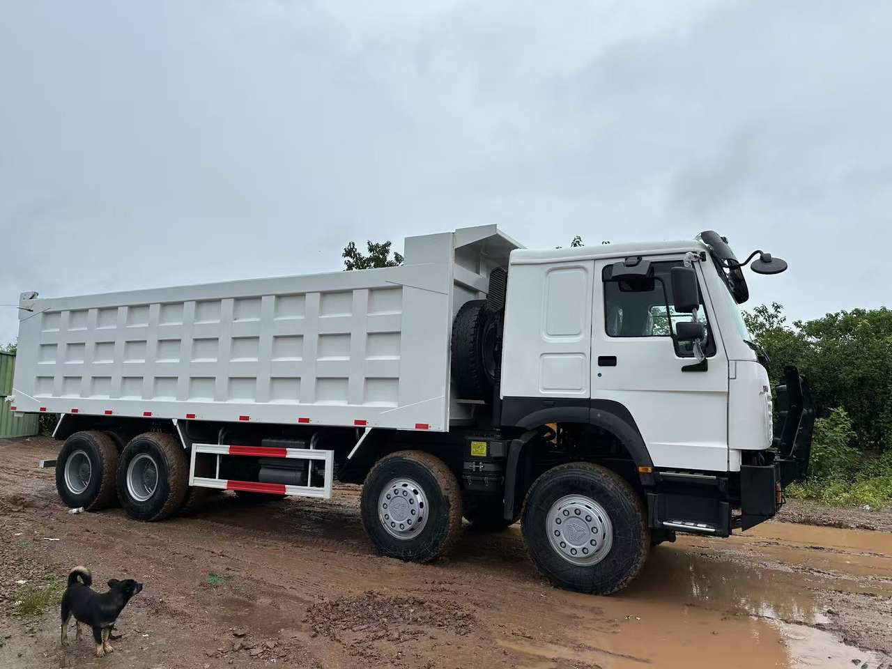 SINOTRUK HOWO 371 with Bumper - Кипер: слика 4 SINOTRUK HOWO 371 with Bumper - Кипер: слика 4