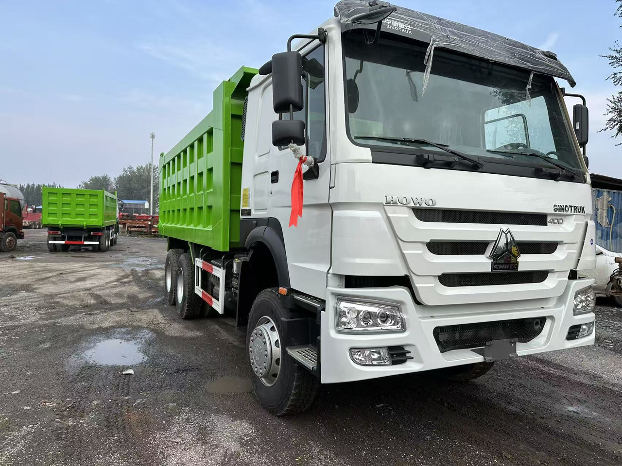 SINOTRUK HOWO 400HP 6X4 Tipper Truck - Кипер: слика 4 SINOTRUK HOWO 400HP 6X4 Tipper Truck - Кипер: слика 4