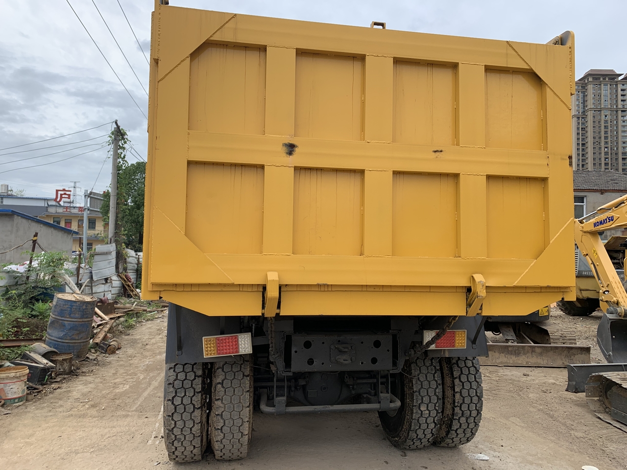 SINOTRUK Howo Dump truck 371 - Кипер: слика 3 SINOTRUK Howo Dump truck 371 - Кипер: слика 3