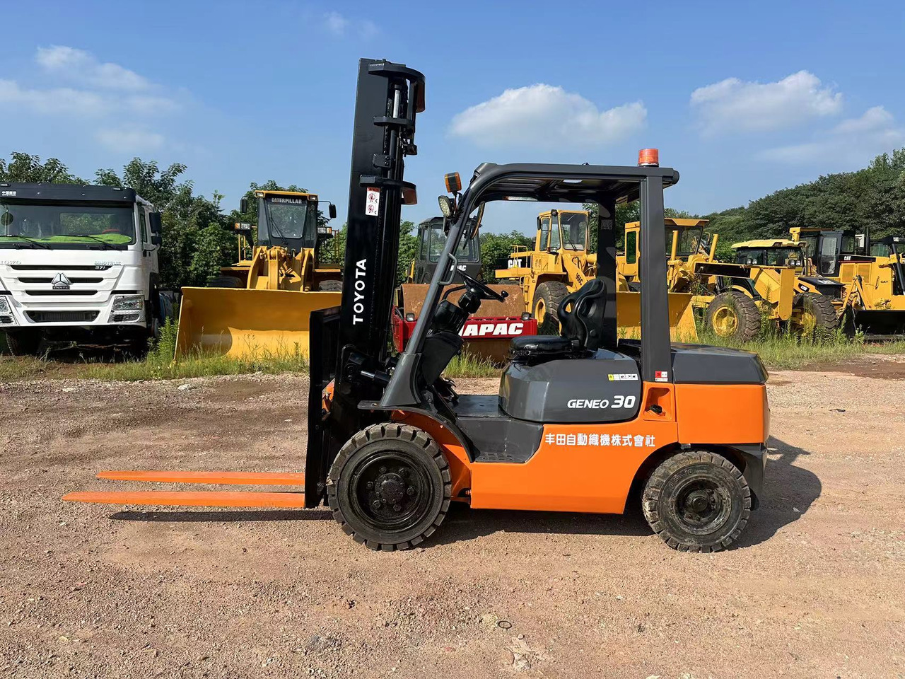 TOYOTA GENEO30 forklift - Дизел вилушкар: слика 4 TOYOTA GENEO30 forklift - Дизел вилушкар: слика 4