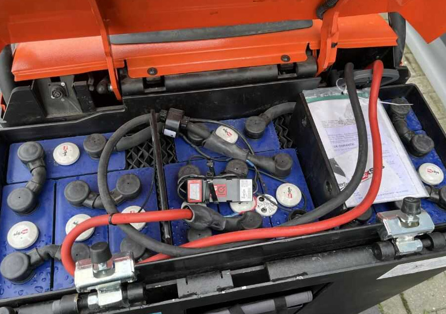 BT TSE300 - Тракторче за влечење: слика 5 BT TSE300 - Тракторче за влечење: слика 5