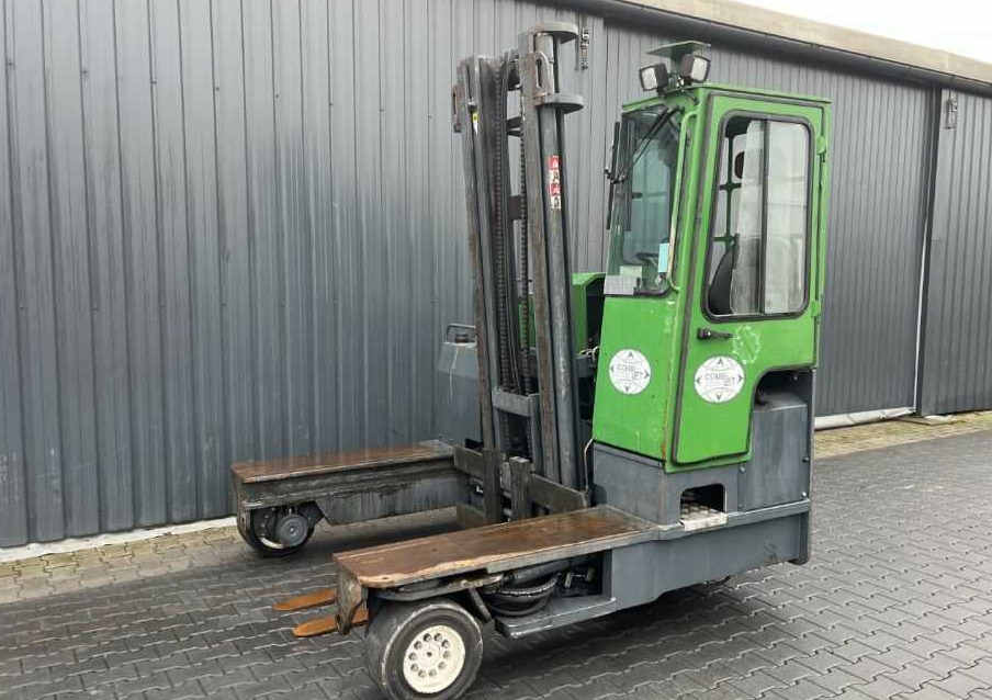 Combilift C4000 - Бочен утоварувач: слика 1 Combilift C4000 - Бочен утоварувач: слика 1