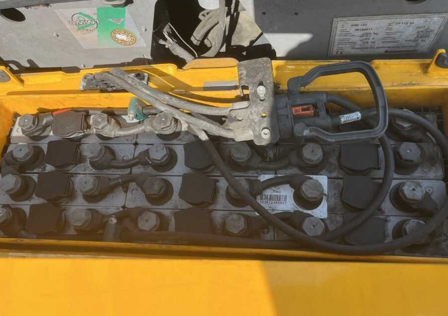 Jungheinrich ERE120 - Вилушкар за палети: слика 5 Jungheinrich ERE120 - Вилушкар за палети: слика 5