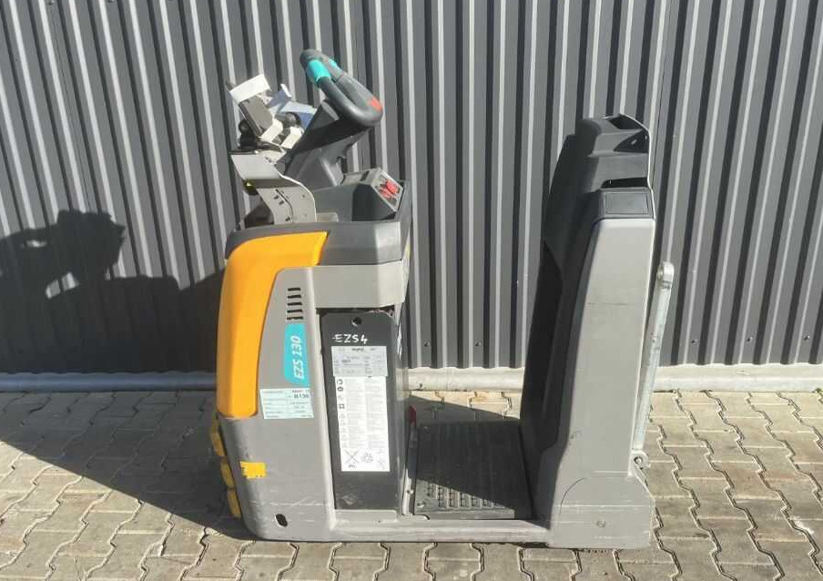 Jungheinrich EZS130 - Тракторче за влечење: слика 2 Jungheinrich EZS130 - Тракторче за влечење: слика 2