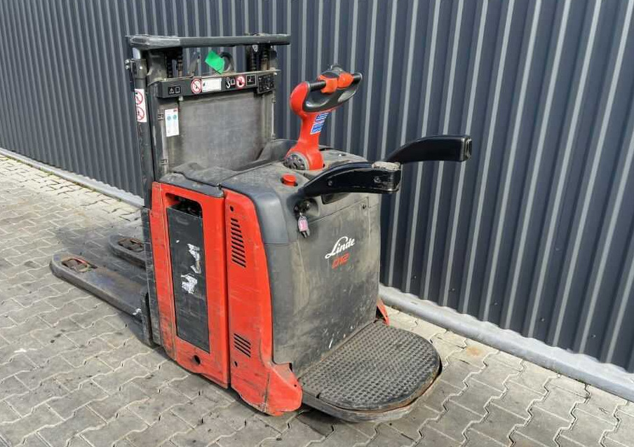 Linde D12AP - Сложувач: слика 3 Linde D12AP - Сложувач: слика 3