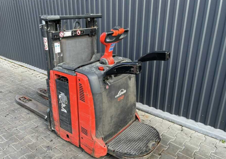Linde D12AP - Сложувач: слика 3 Linde D12AP - Сложувач: слика 3