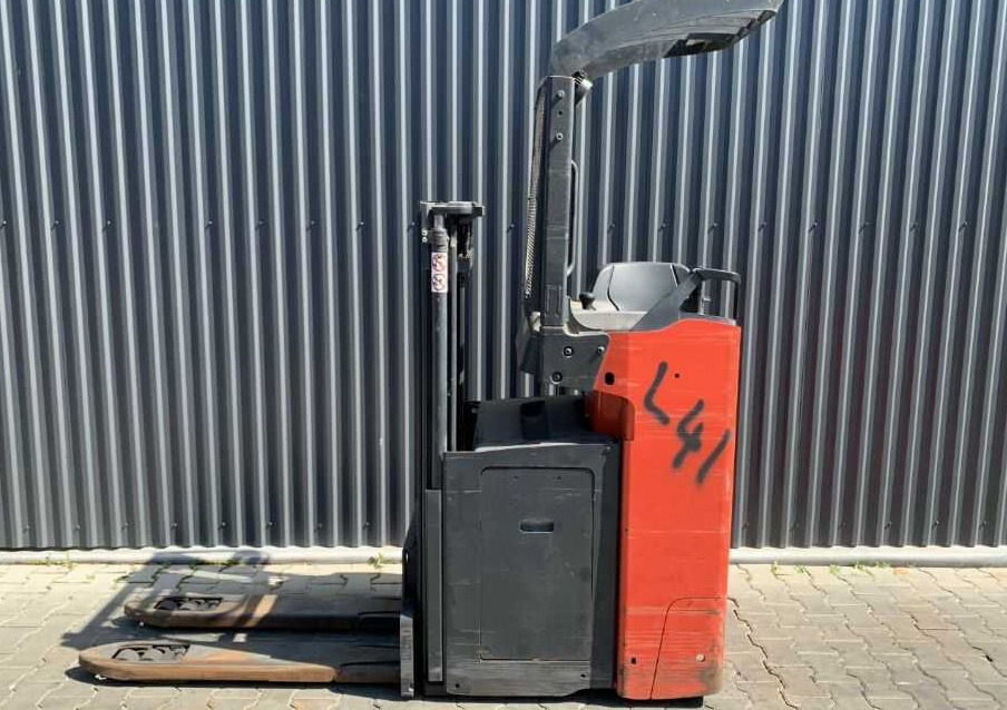 Linde D12S - Сложувач: слика 2 Linde D12S - Сложувач: слика 2