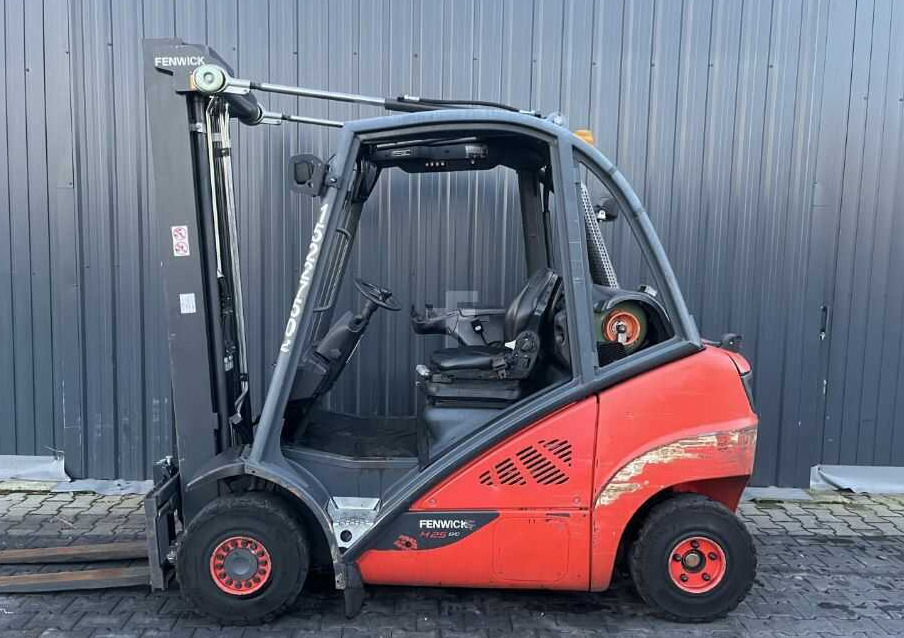 Linde H25T-01 - Плински вилушкар: слика 2 Linde H25T-01 - Плински вилушкар: слика 2