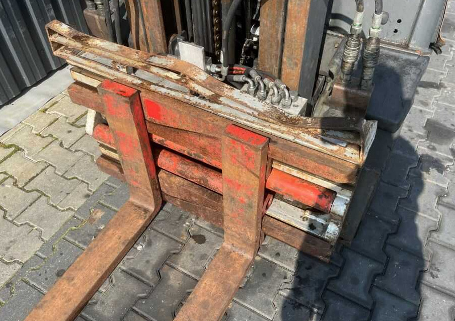 Плински вилушкар Linde H25T: слика 9