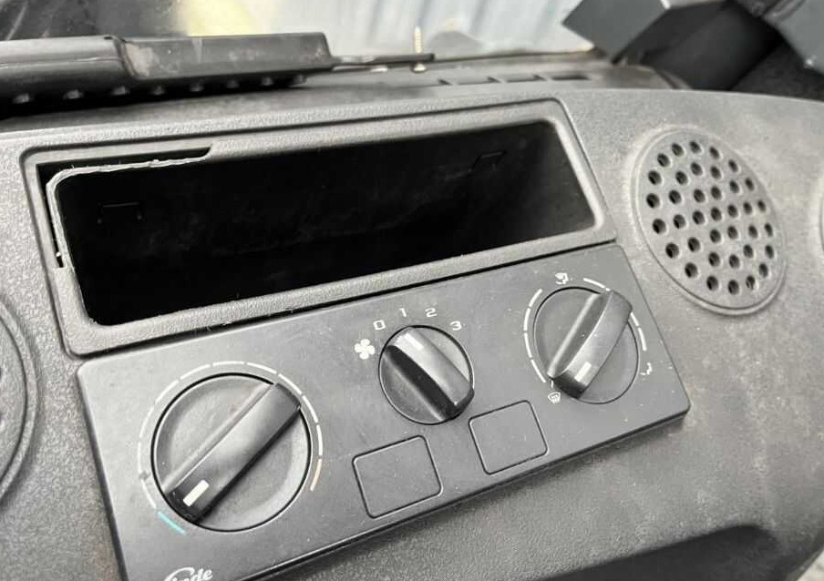 Linde H35D-02 - Дизел вилушкар: слика 5 Linde H35D-02 - Дизел вилушкар: слика 5