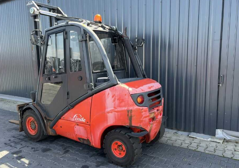 Linde H35D - Дизел вилушкар: слика 3 Linde H35D - Дизел вилушкар: слика 3