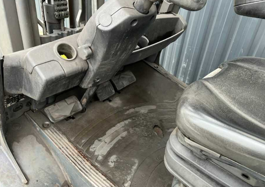 Linde H35T-02 - Плински вилушкар: слика 2 Linde H35T-02 - Плински вилушкар: слика 2