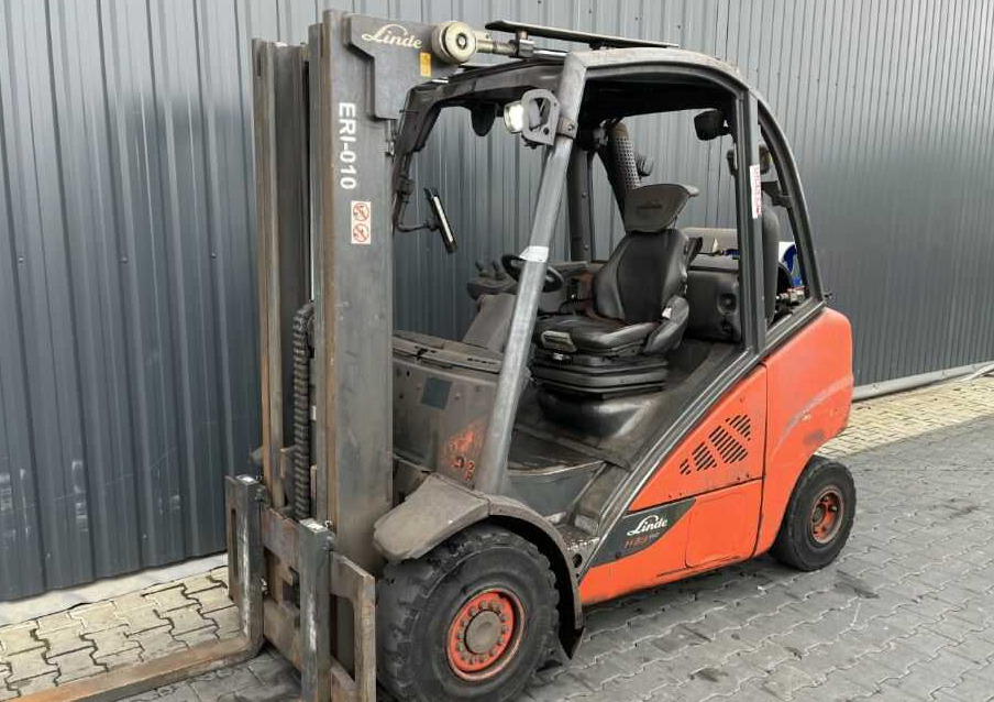 Linde H35T-02 - Плински вилушкар: слика 1 Linde H35T-02 - Плински вилушкар: слика 1