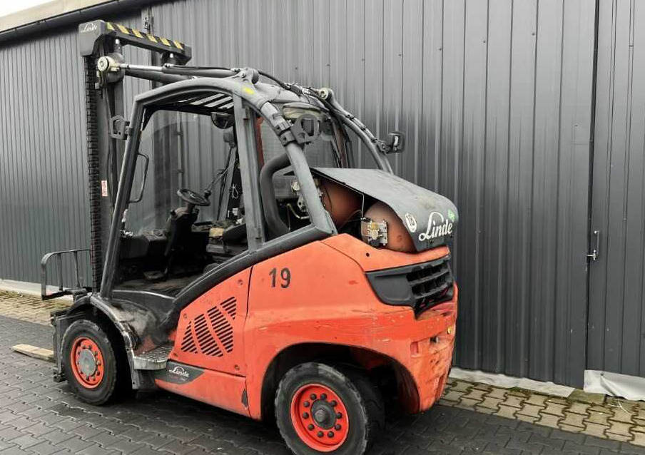 Linde H40CNG-02 - Плински вилушкар: слика 1 Linde H40CNG-02 - Плински вилушкар: слика 1