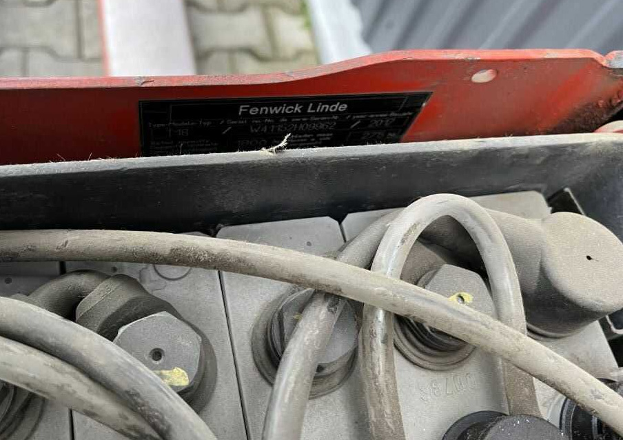 Linde T18 - Вилушкар за палети: слика 4 Linde T18 - Вилушкар за палети: слика 4