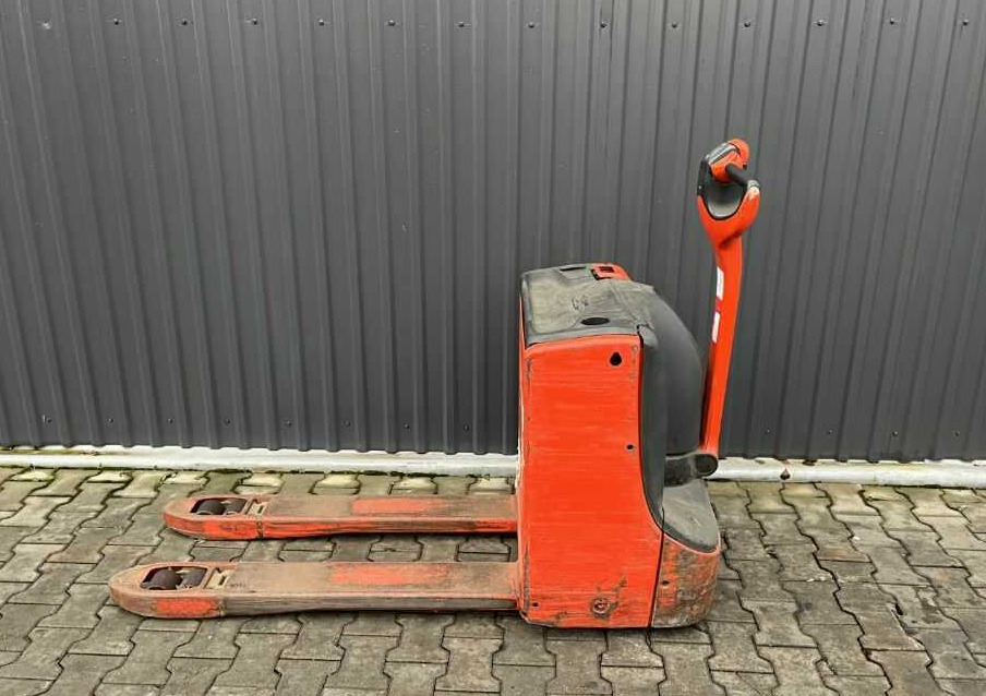 Linde T18 - Вилушкар за палети: слика 2 Linde T18 - Вилушкар за палети: слика 2