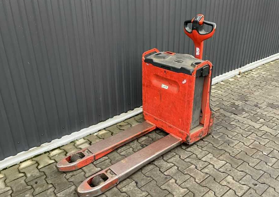 Linde T18 - Вилушкар за палети: слика 1 Linde T18 - Вилушкар за палети: слика 1