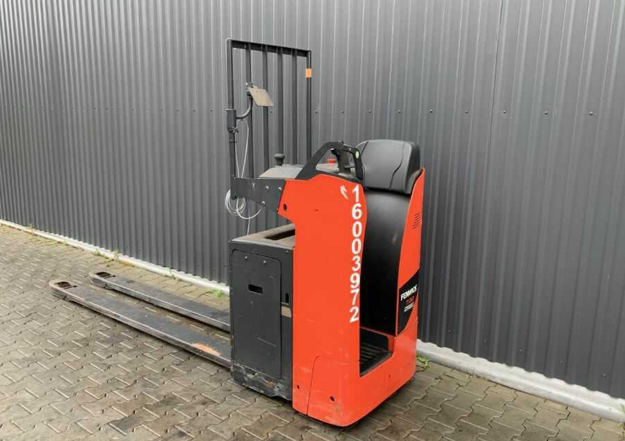 Linde T20S - Вилушкар за палети: слика 3 Linde T20S - Вилушкар за палети: слика 3
