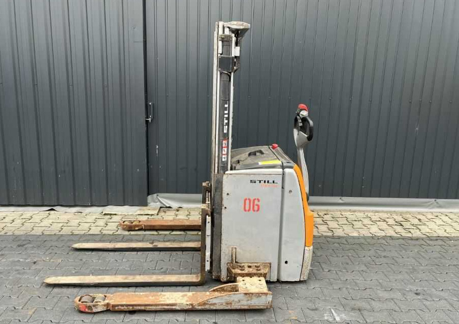 Still EXP14 - Сложувач: слика 2 Still EXP14 - Сложувач: слика 2