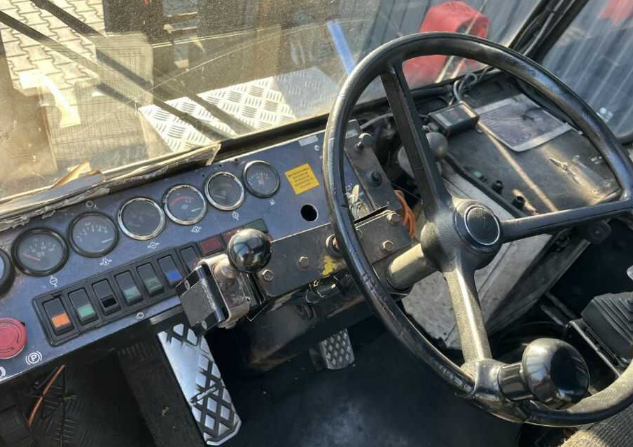 Svetruck 960-28 - Дизел вилушкар: слика 5 Svetruck 960-28 - Дизел вилушкар: слика 5