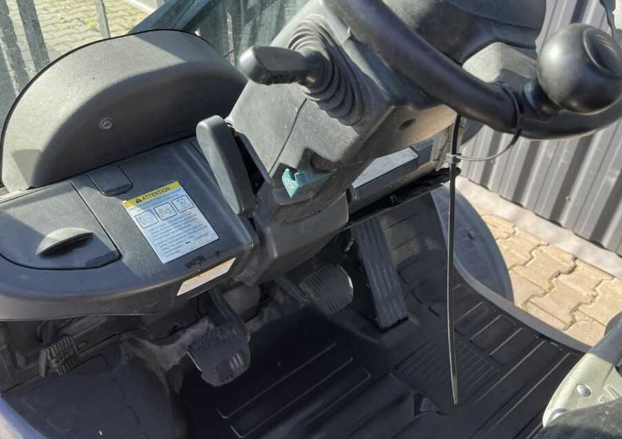 Дизел вилушкар Toyota 8FDF30: слика 6