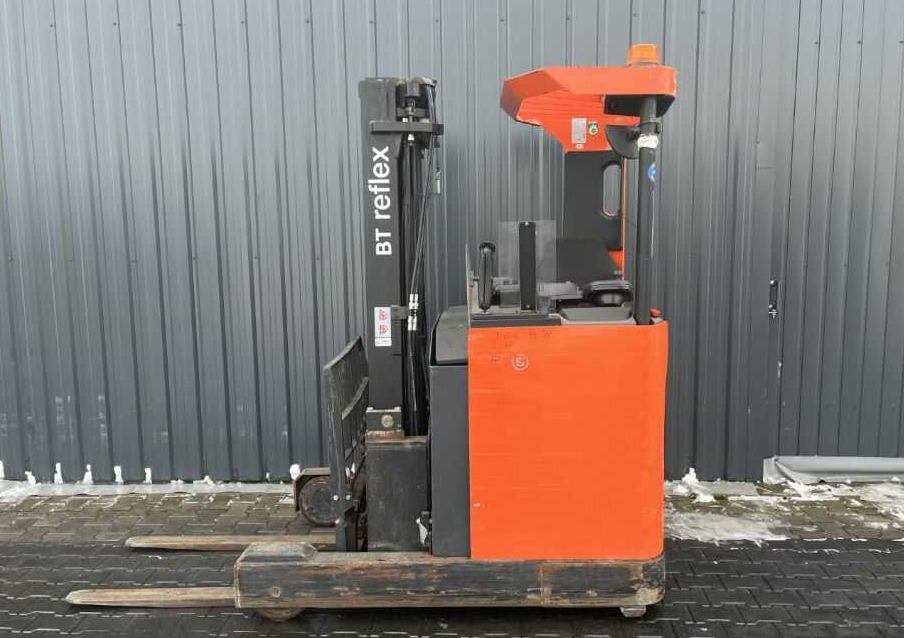 Toyota RRE140M - Вилушкар со подигнување: слика 2 Toyota RRE140M - Вилушкар со подигнување: слика 2