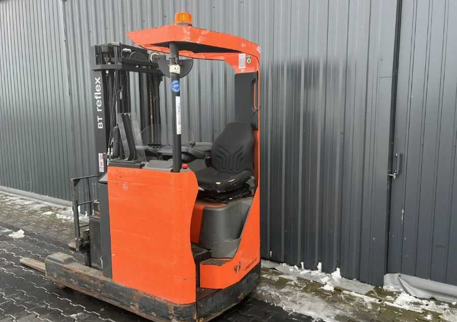 Toyota RRE140M - Вилушкар со подигнување: слика 3 Toyota RRE140M - Вилушкар со подигнување: слика 3