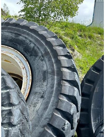 Bridgestone 30.00R51 - Гуми и бандажи: слика 4 Bridgestone 30.00R51 - Гуми и бандажи: слика 4