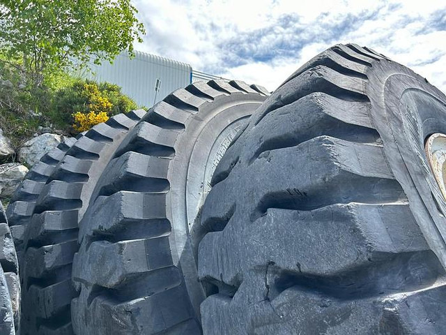 Bridgestone 30.00R51 - Гуми и бандажи: слика 5 Bridgestone 30.00R51 - Гуми и бандажи: слика 5
