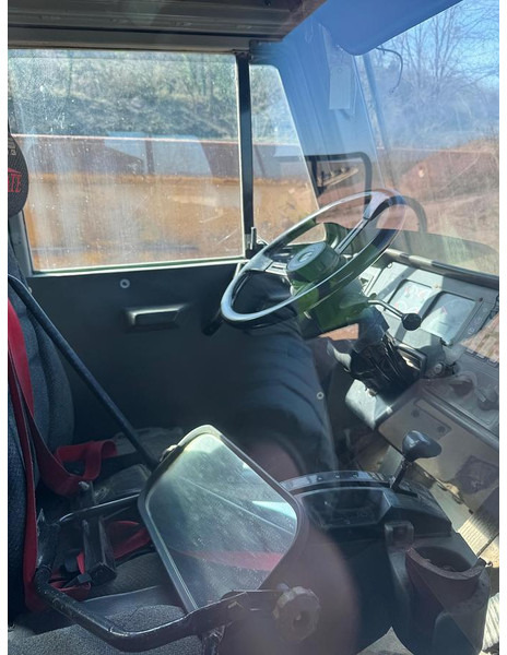 Caterpillar 769D - Кабина и ентериер за Резервни делови: слика 2 Caterpillar 769D - Кабина и ентериер за Резервни делови: слика 2