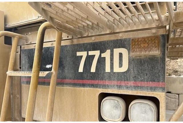Caterpillar 771D - Истоварувач: слика 5 Caterpillar 771D - Истоварувач: слика 5