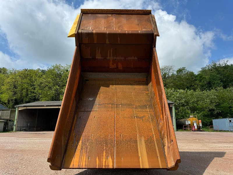 Лизинг на Caterpillar 771D Caterpillar 771D: слика 11 Лизинг на Caterpillar 771D Caterpillar 771D: слика 11