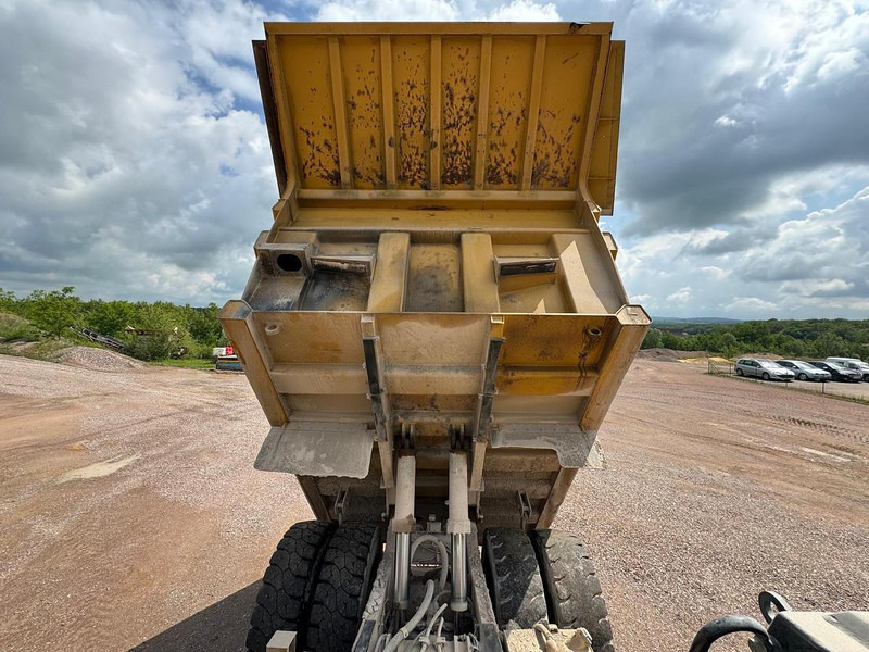 Лизинг на Caterpillar 771D Caterpillar 771D: слика 9 Лизинг на Caterpillar 771D Caterpillar 771D: слика 9