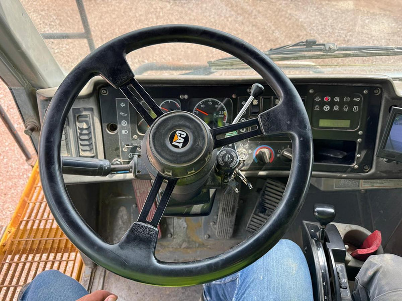 Лизинг на Caterpillar 771D Caterpillar 771D: слика 20 Лизинг на Caterpillar 771D Caterpillar 771D: слика 20