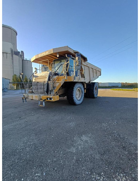 Caterpillar 775F - Истоварувач: слика 1 Caterpillar 775F - Истоварувач: слика 1