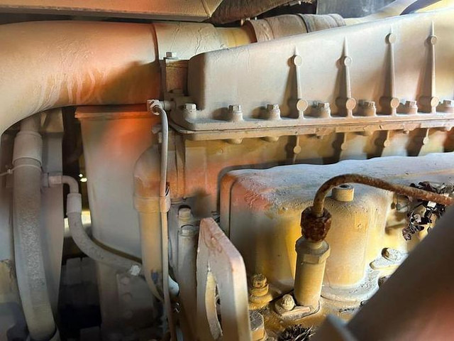 Лизинг на Caterpillar 973C Caterpillar 973C: слика 16 Лизинг на Caterpillar 973C Caterpillar 973C: слика 16