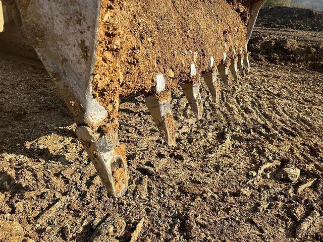 Лизинг на Caterpillar 973C Caterpillar 973C: слика 8 Лизинг на Caterpillar 973C Caterpillar 973C: слика 8