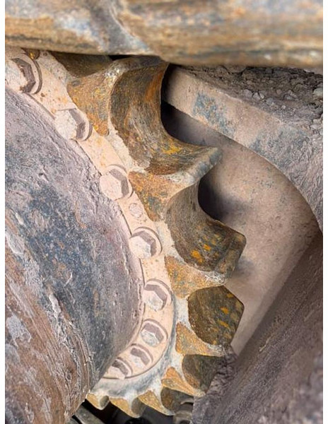 Hitachi ZX650LCH - Багер гасеничар: слика 4 Hitachi ZX650LCH - Багер гасеничар: слика 4